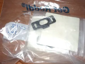 Airbus Helicopter Catch Fittings 677-2-00-122 (Qty 2)